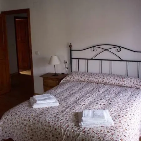 Branuelas, Estacion 1 Country house *