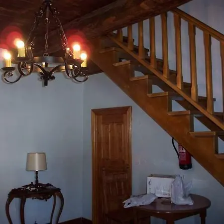 Branuelas, Estacion 1 Country house