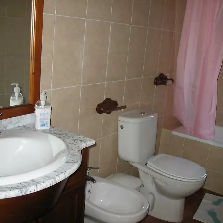 Branuelas, Estacion 1 Country house *